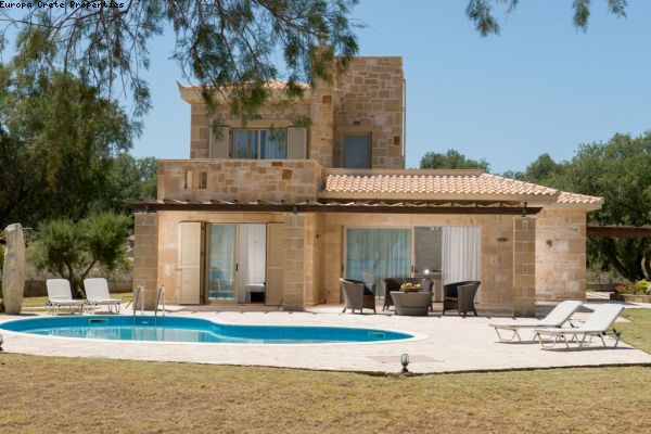 Villa by the sea at Viglia, Kissamos