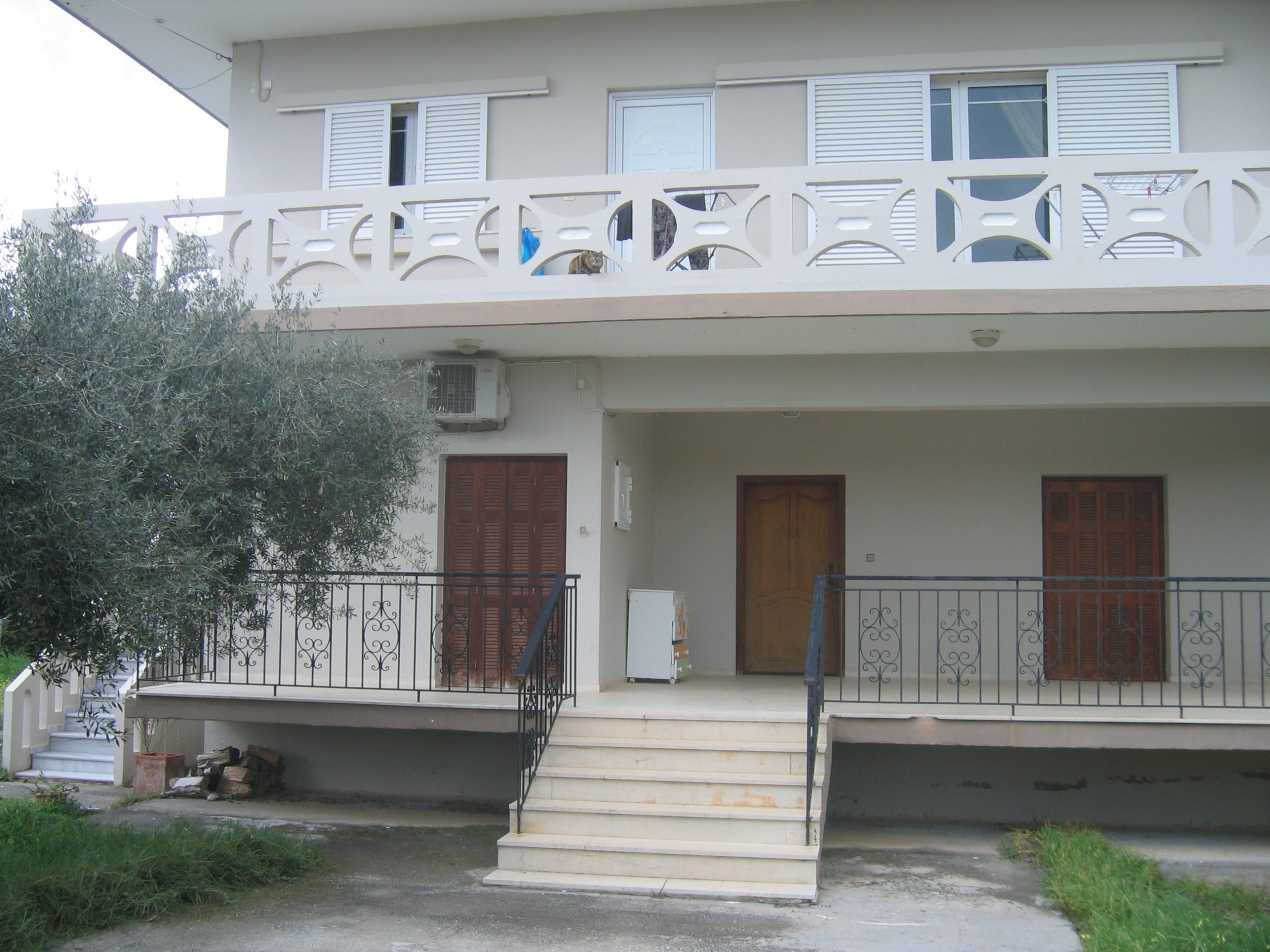 A two-story building located in Akrotiri for sale.