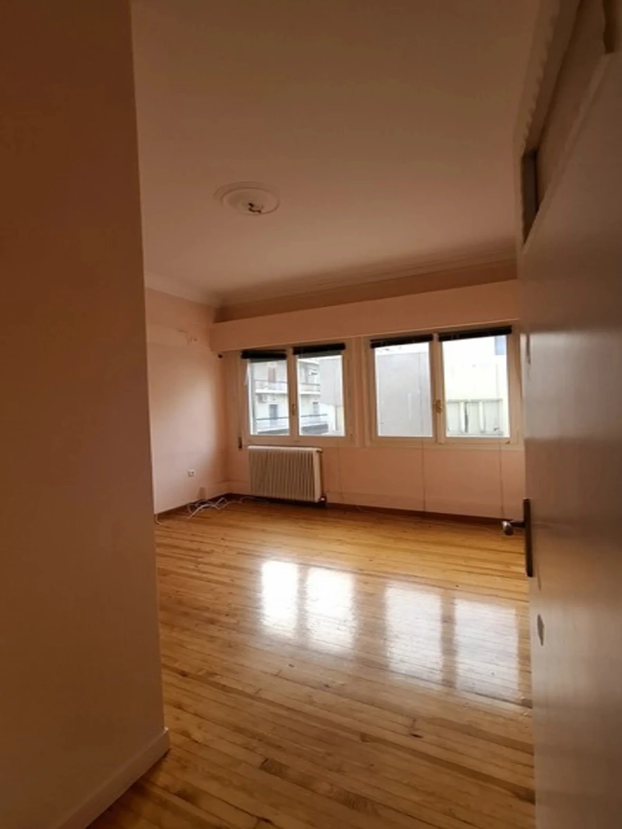 Three Bedroom Apartment for sale in Piraeus. ID A4-12173