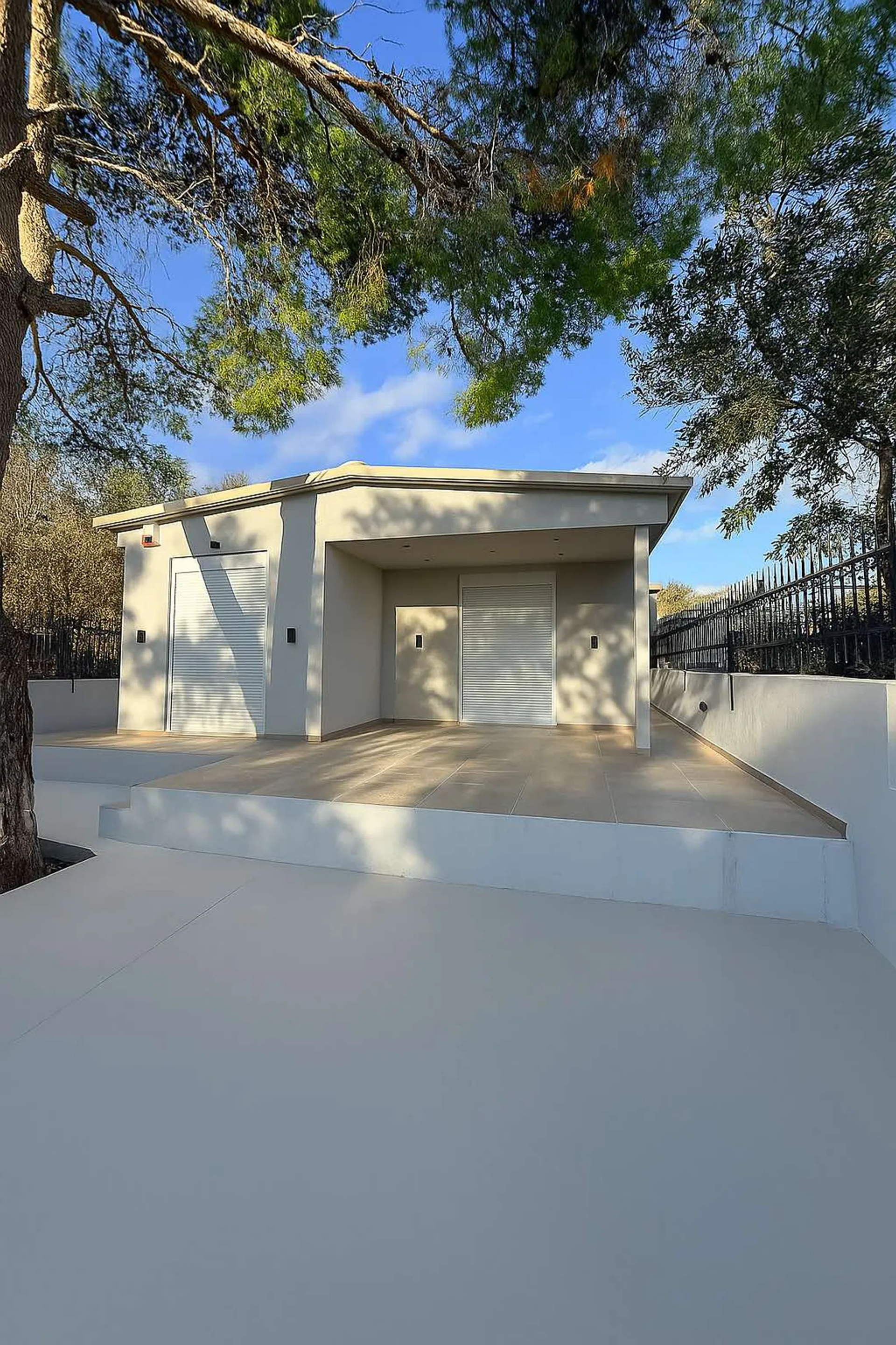 Two Bedroom House for sale in Agia Marina Athens. ID A4-11863