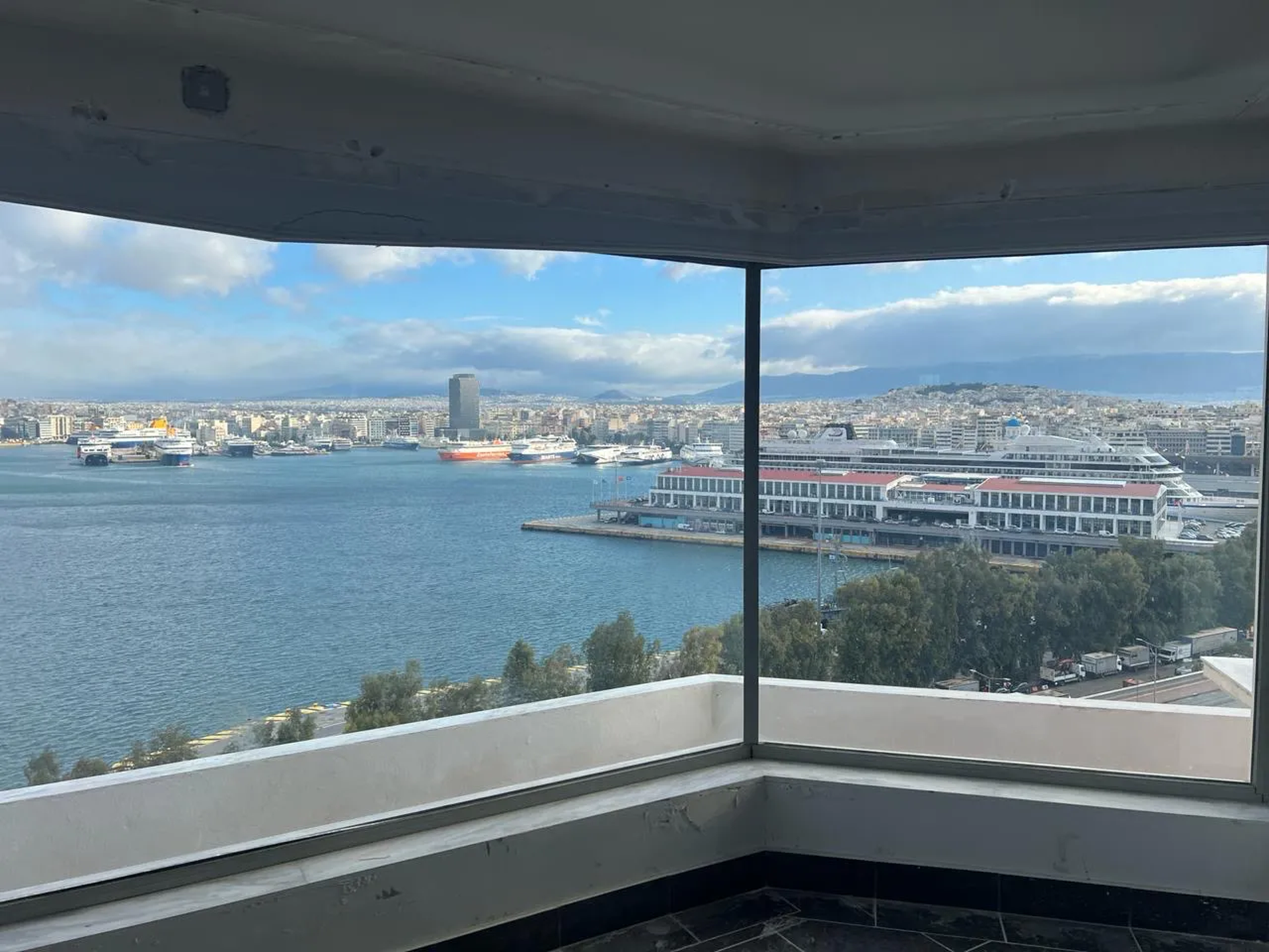 Three Bedroom Apartment for sale in Piraeus. ID A4-11675