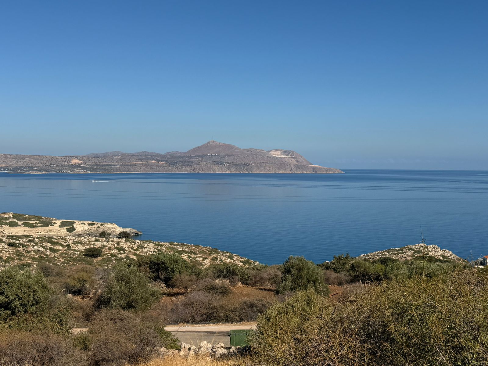 Seaview Plot in Kokkino Chorio for sale. ID 03-3304