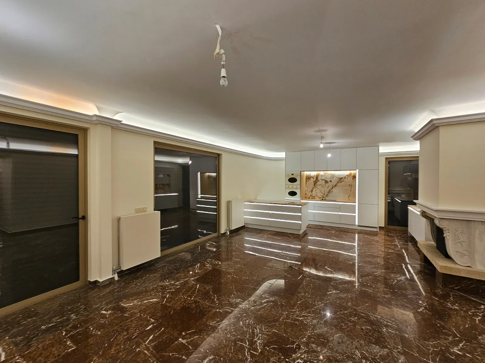 Three Bedroom Apartment for sale in Athens. ID A4-10969