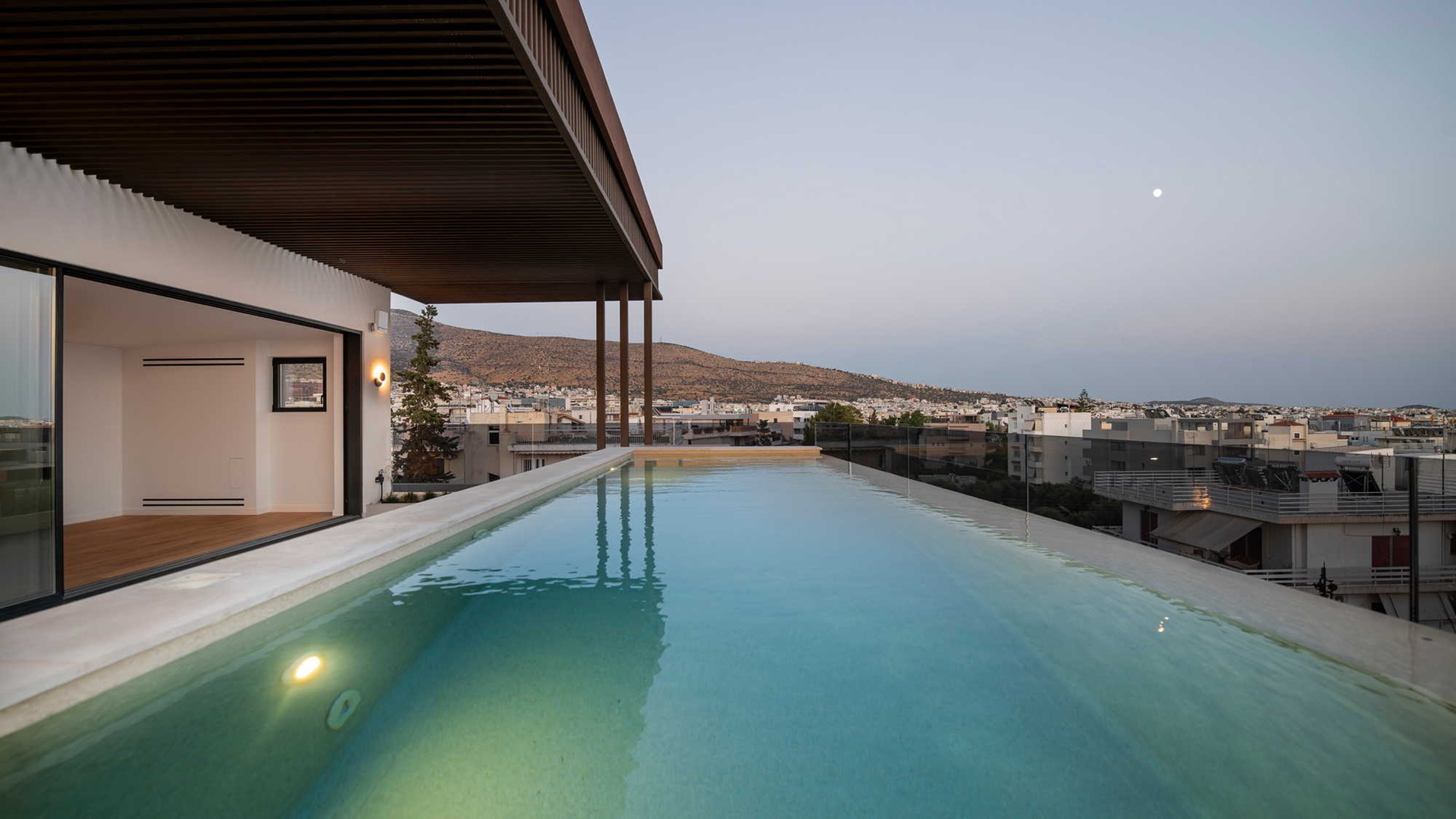 Luxury Seaview Maisonette for sale in Glyfada. ID A4-10131