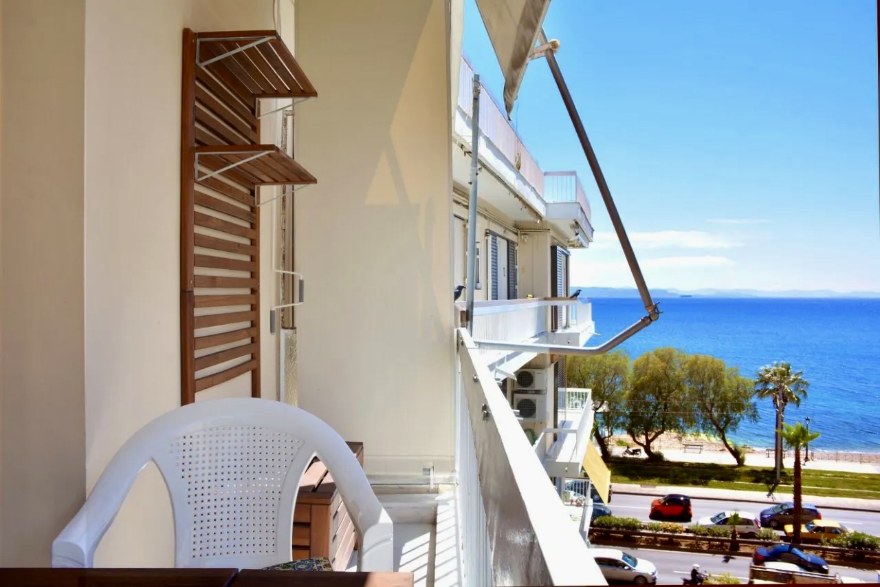 Seaview Apartment for sale in Palaio Faliro. ID A4-9358