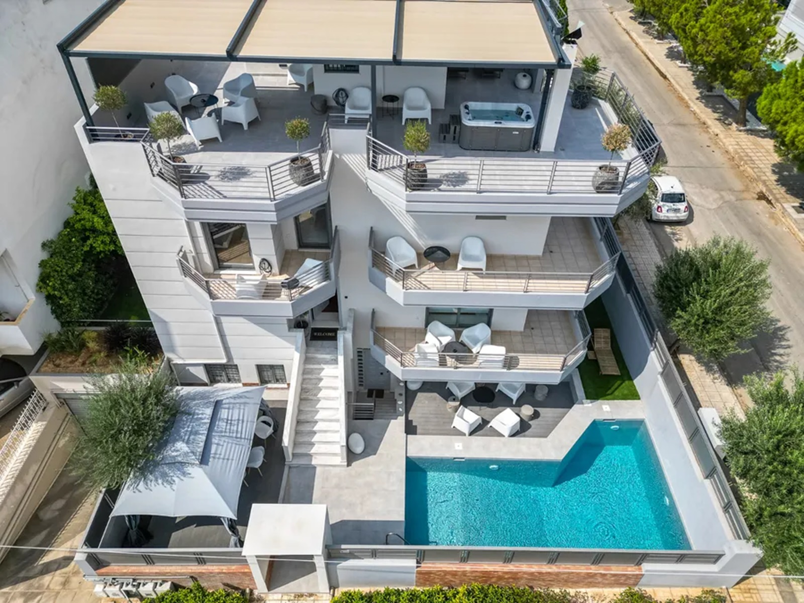 Luxurious Villa for sale in Glyfada. ID Av-1157