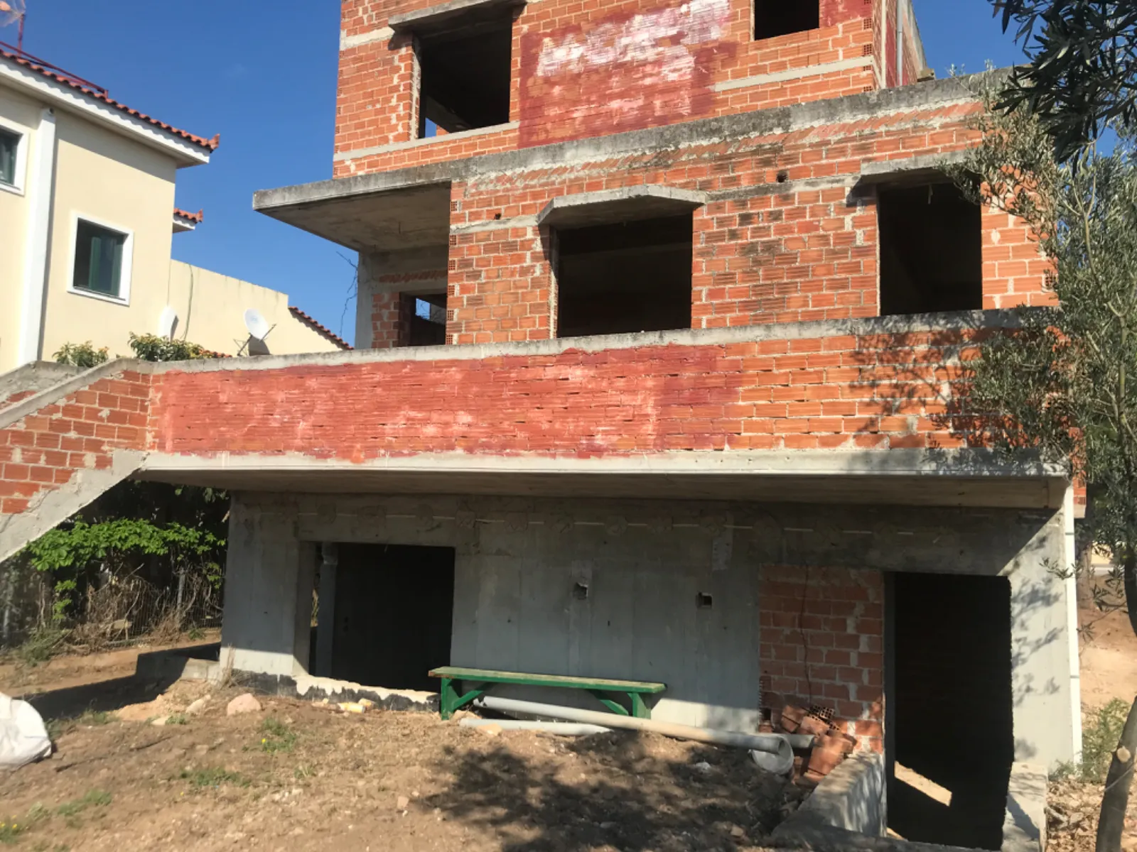 Unfinished House for sale in Markopoulo. ID A4-12294