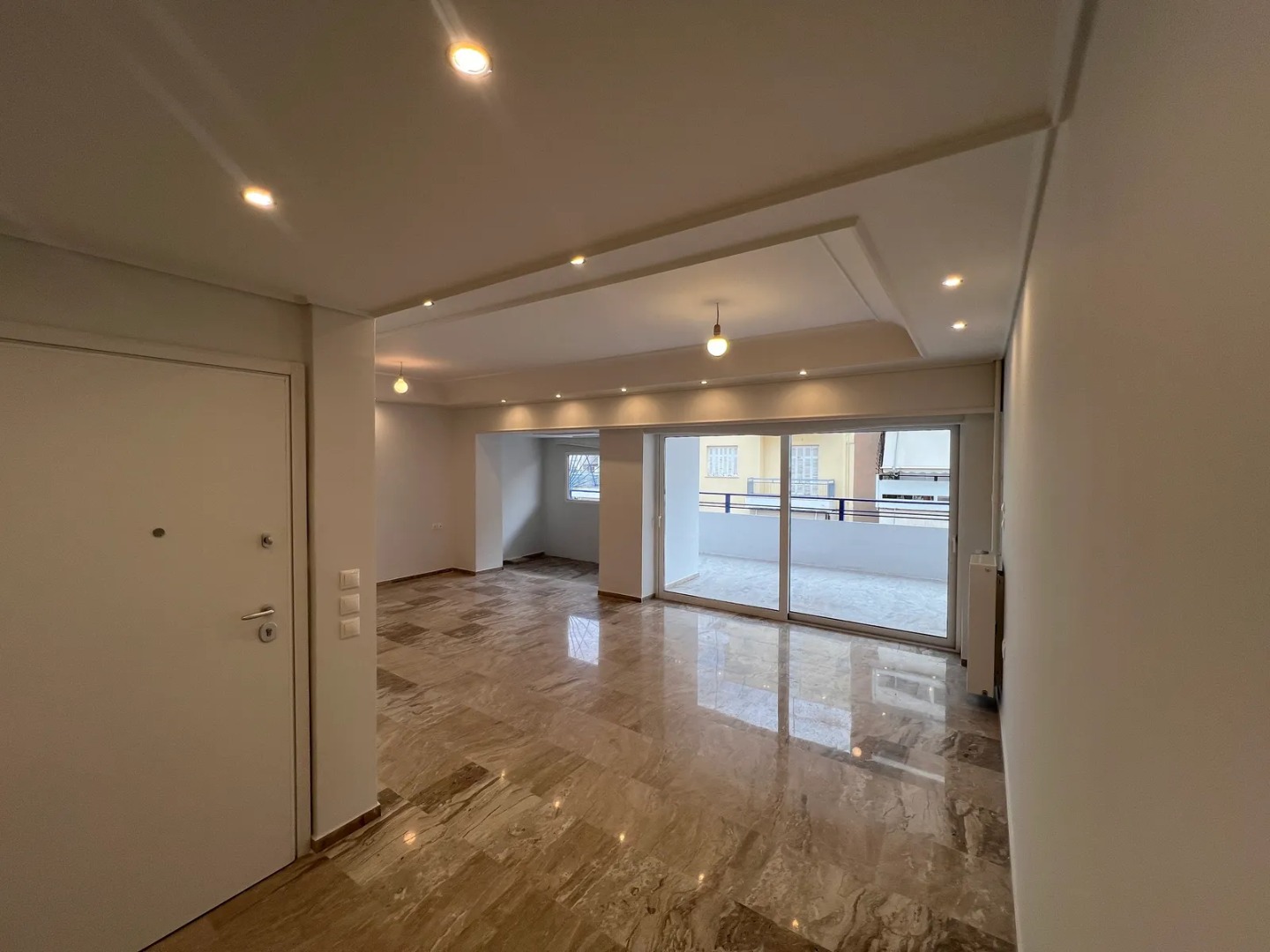 Seaview Three Bedroom Apartment for sale in Piraeus. ID A4-8087