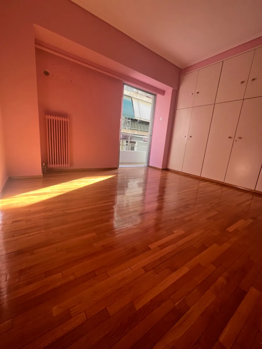 Apartment in Pasalimani for sale in Piraeus. ID A4-7390