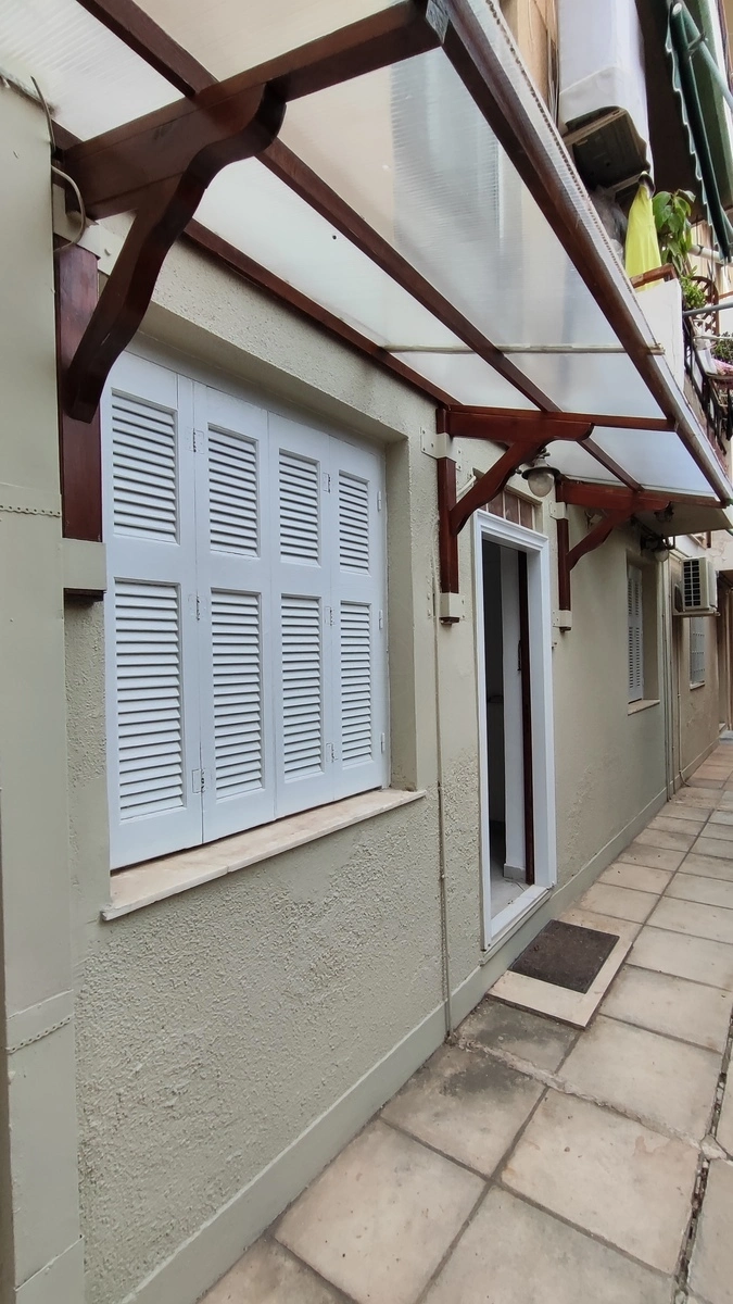 Two Bedroom Apartment in Palaio Faliro for sale. ID A4-7401