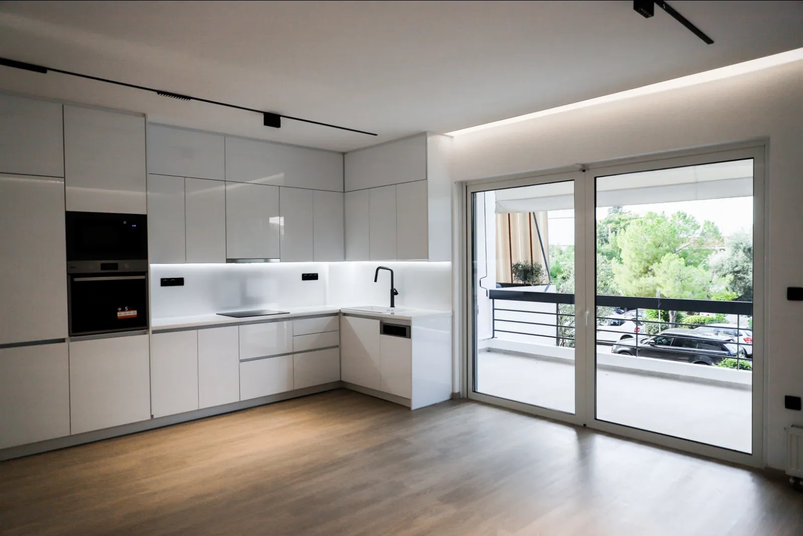 Three Bedroom Apartment for sale in Glyfada. ID A4-7051