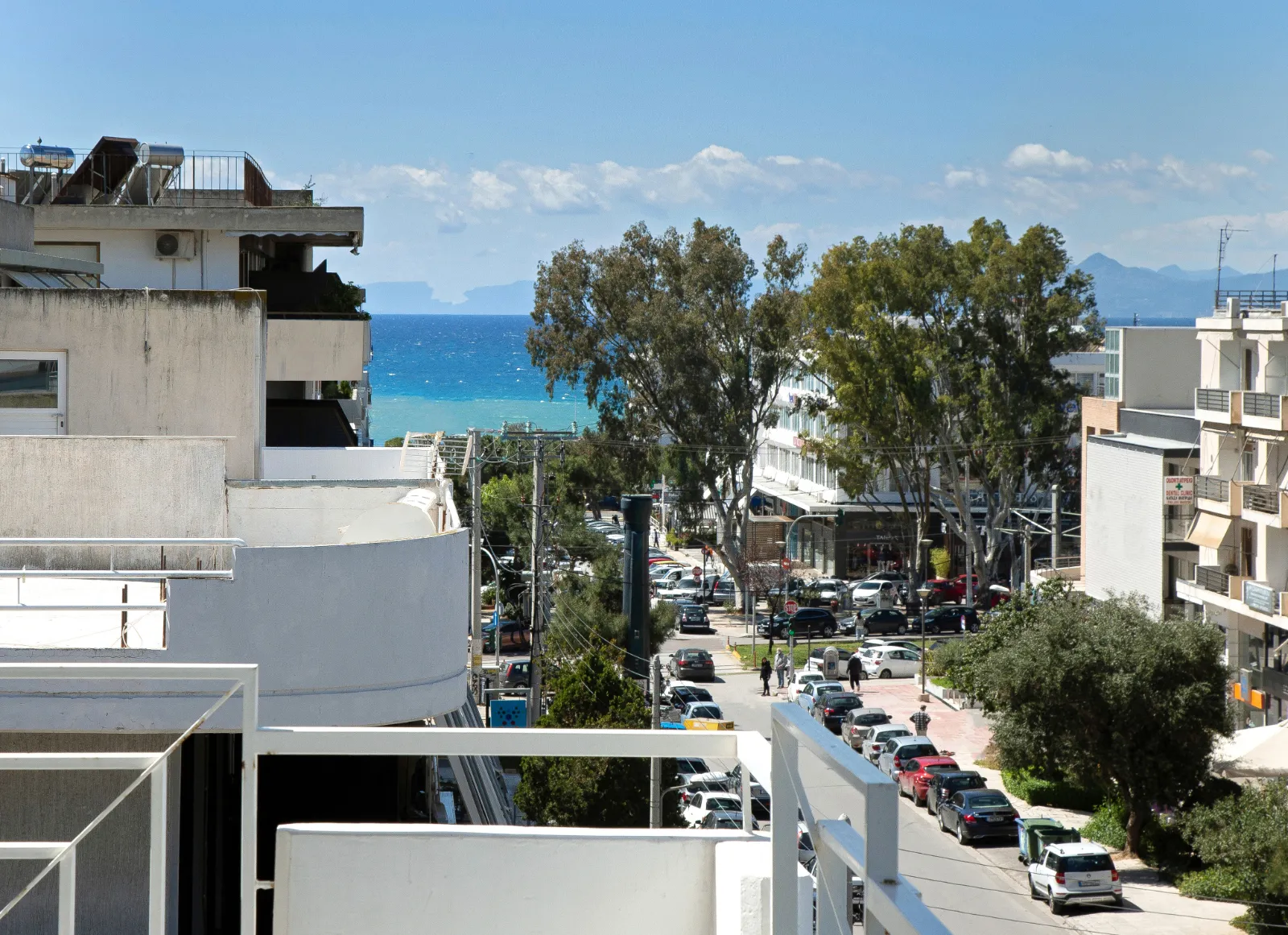 Seaview Three Bedroom Apartment for sale in Glyfada. ID A4-5641