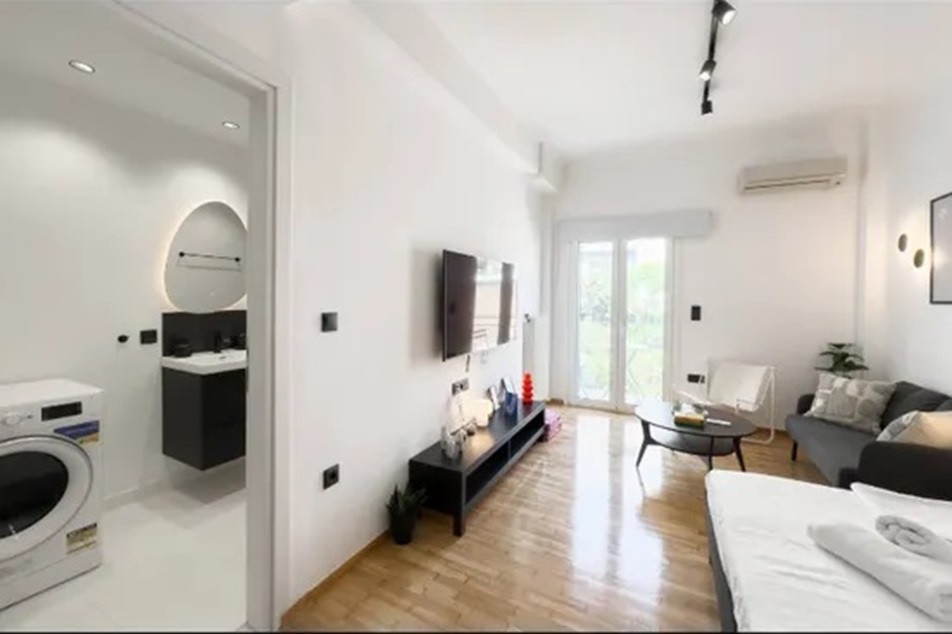 One Bedroom Apartment in Athens for sale. ID A4-11236