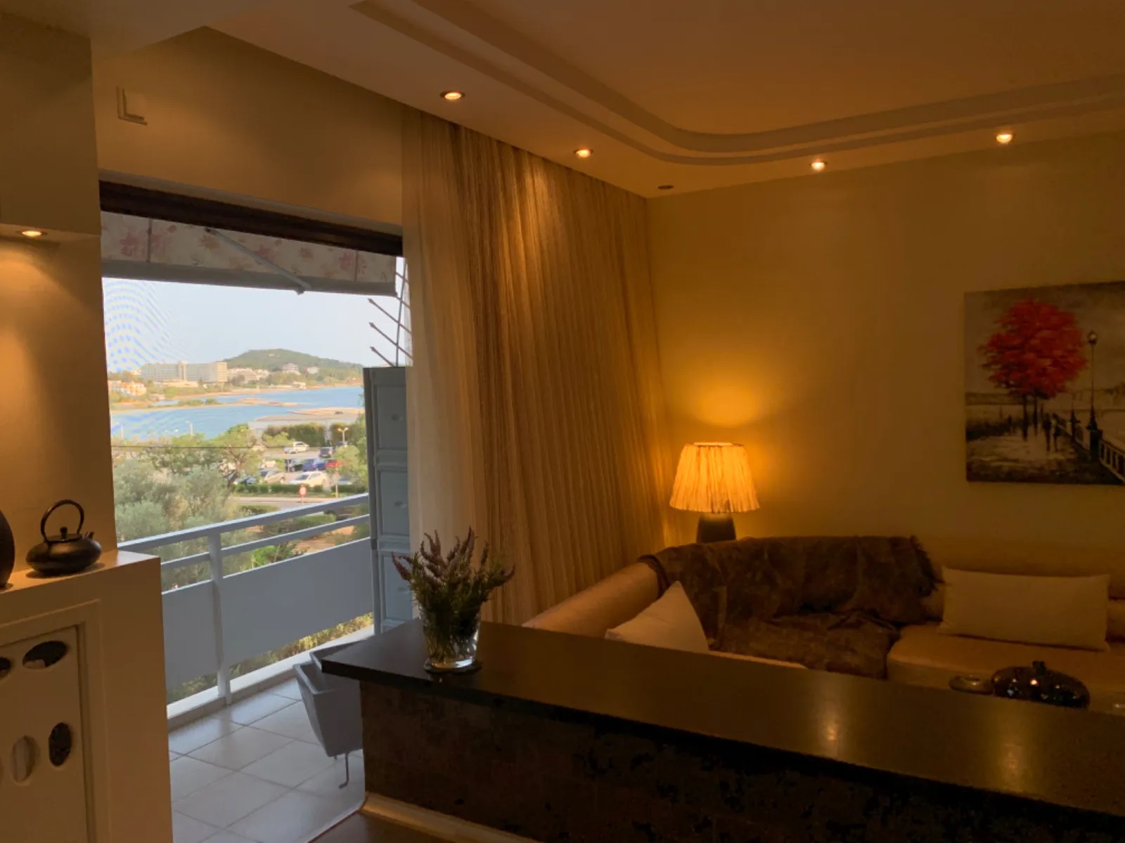 Seaview Apartment for sale in Voula. ID A4-5246