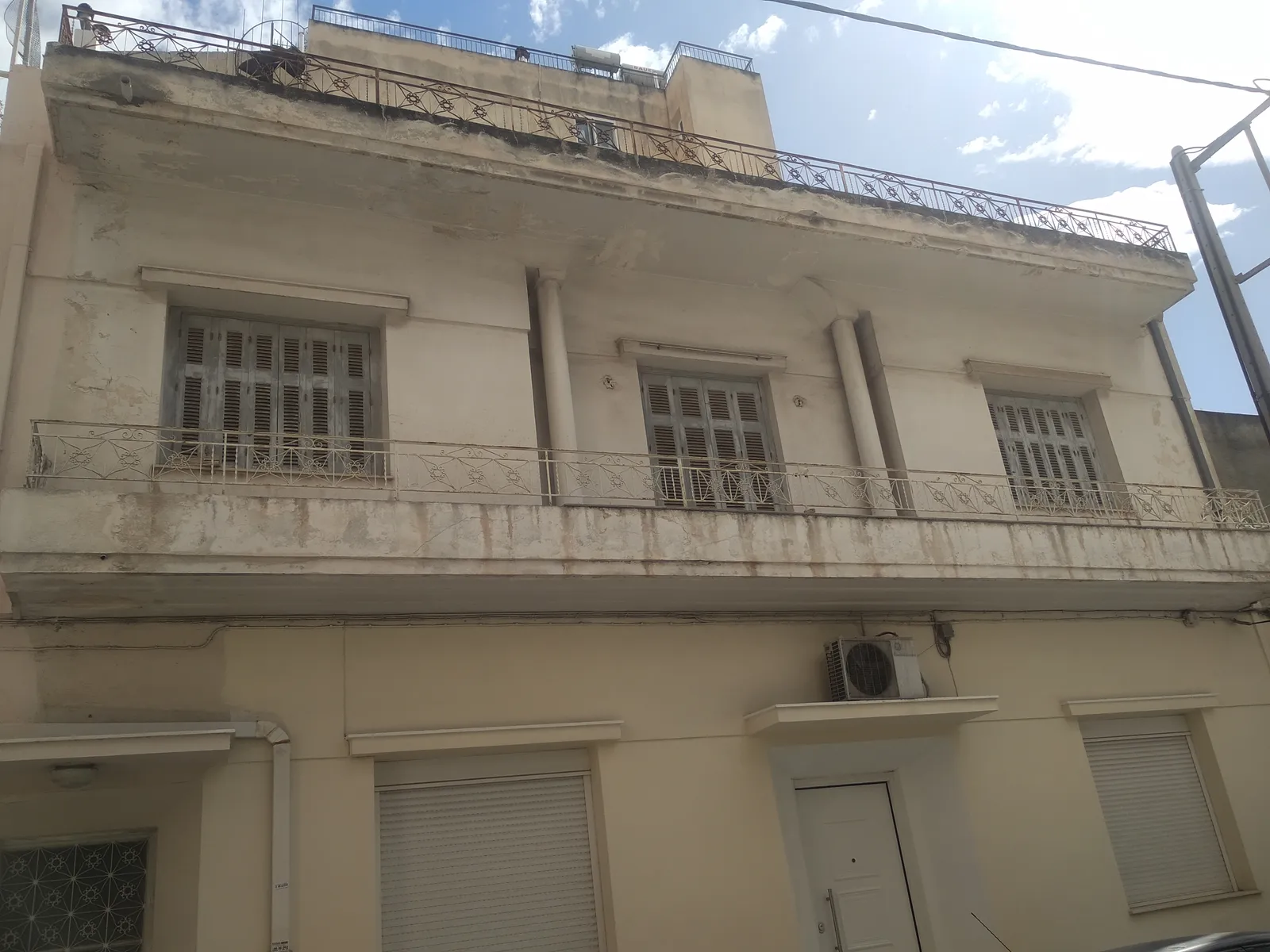 Three Bedroom Apartment in Piraeus for sale. ID A4-12276