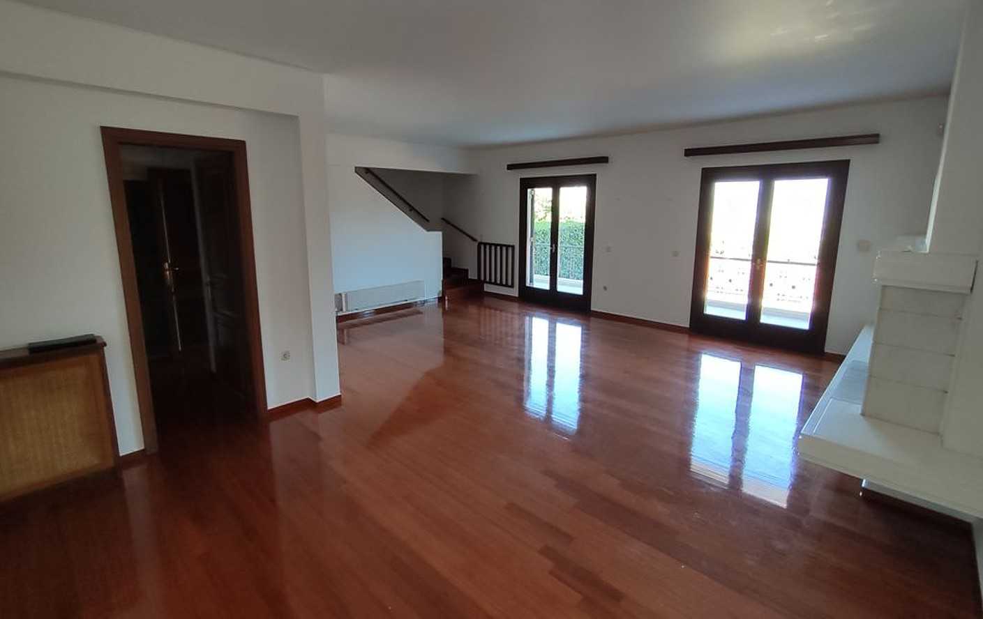 Luxury Maisonette in Kifissia Athens. ID A4-1463