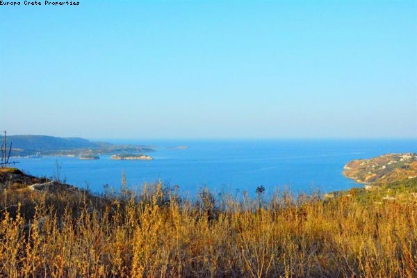 Plot in Megala Chorafia with sea view