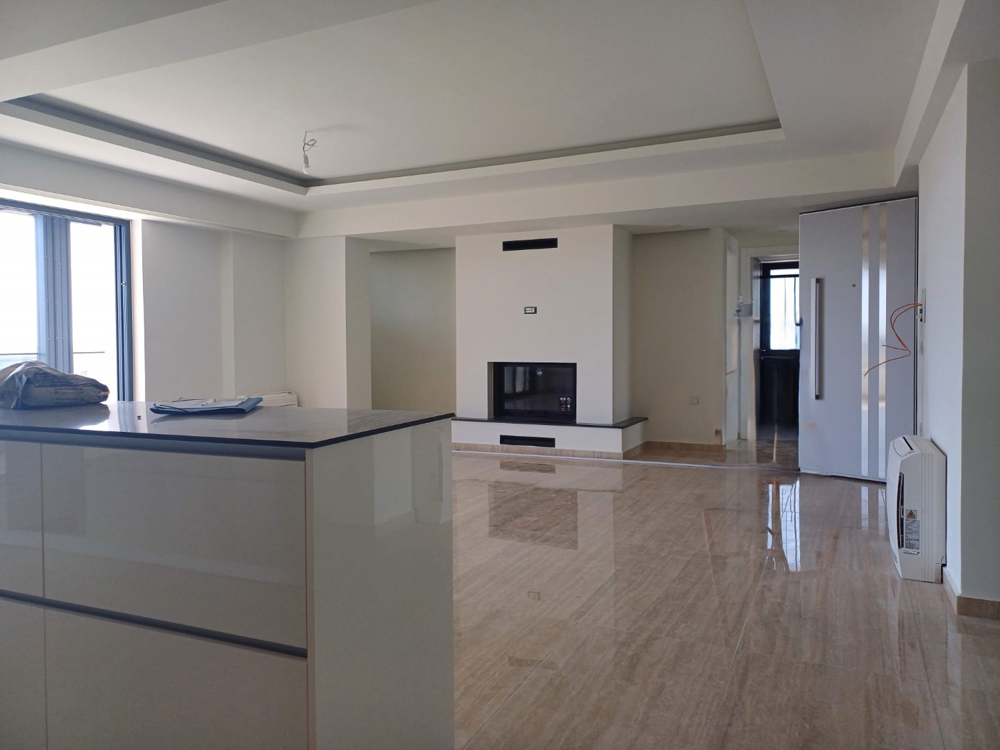 Four Bedroom Maisonette in Rhodes for sale. ID R4-10432