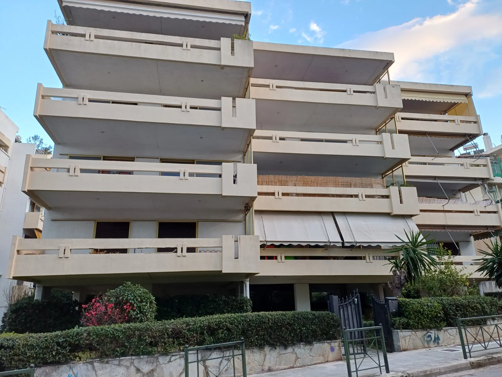 Apartment for sale in Agia Paraskevi. ID A4-10003