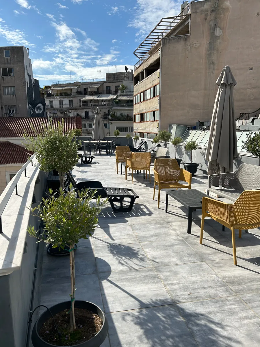 Building in Athens Historical Center for sale. ID AB-1545