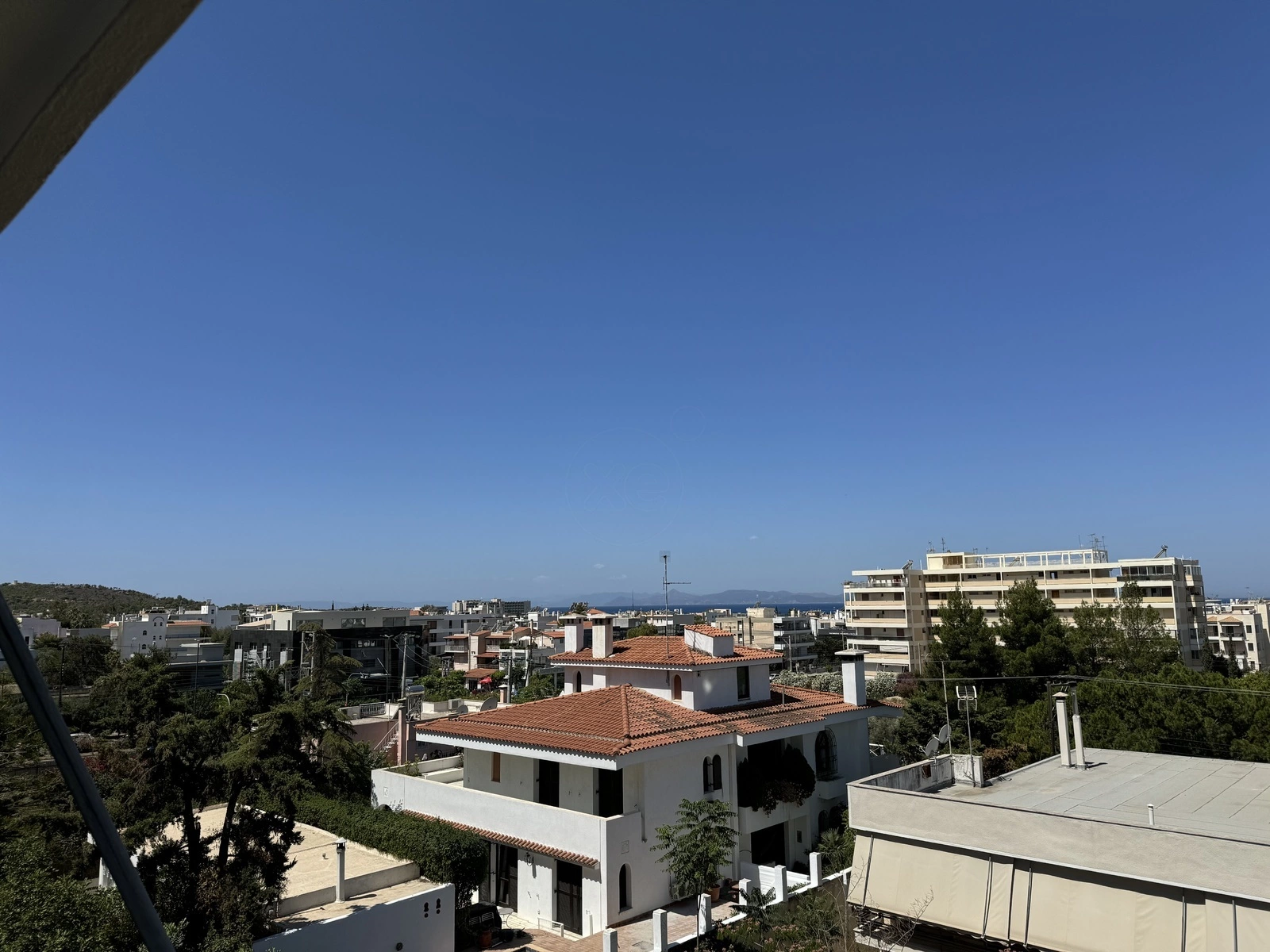 Seaview Apartment for sale in Voula. ID A4-9890