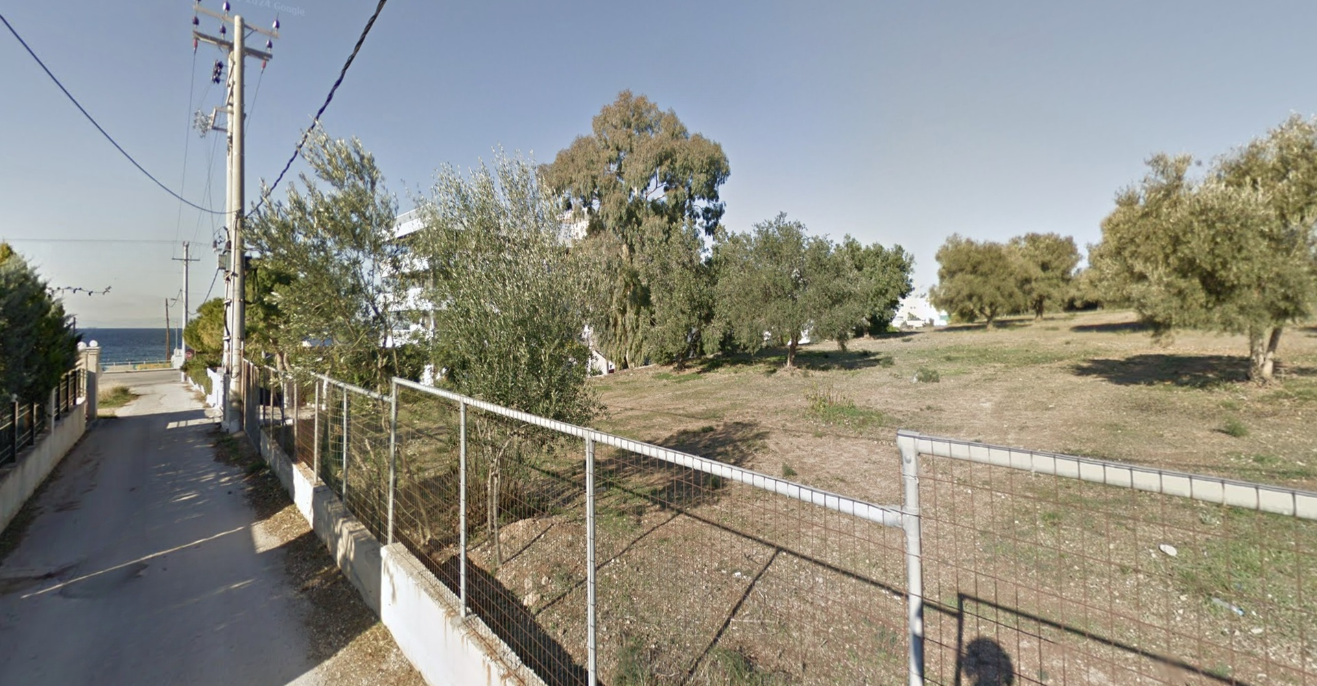 Seaside Plot for sale in Anavyssos. ID A3-3194
