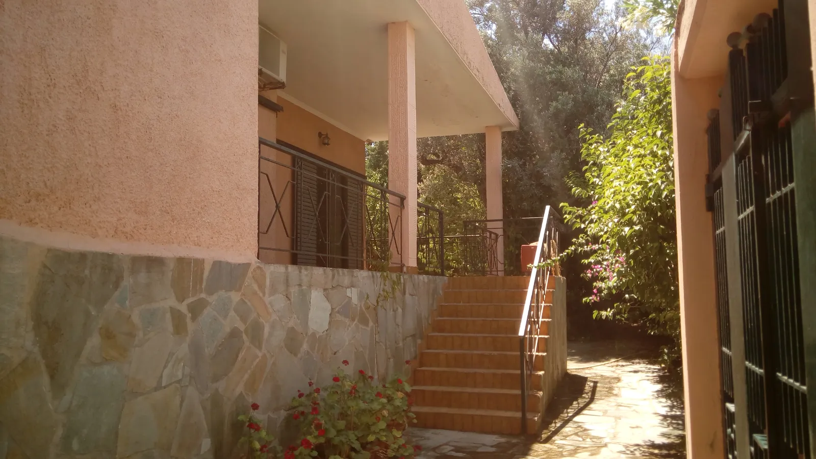 House for sale in Athens. ID A4-9552