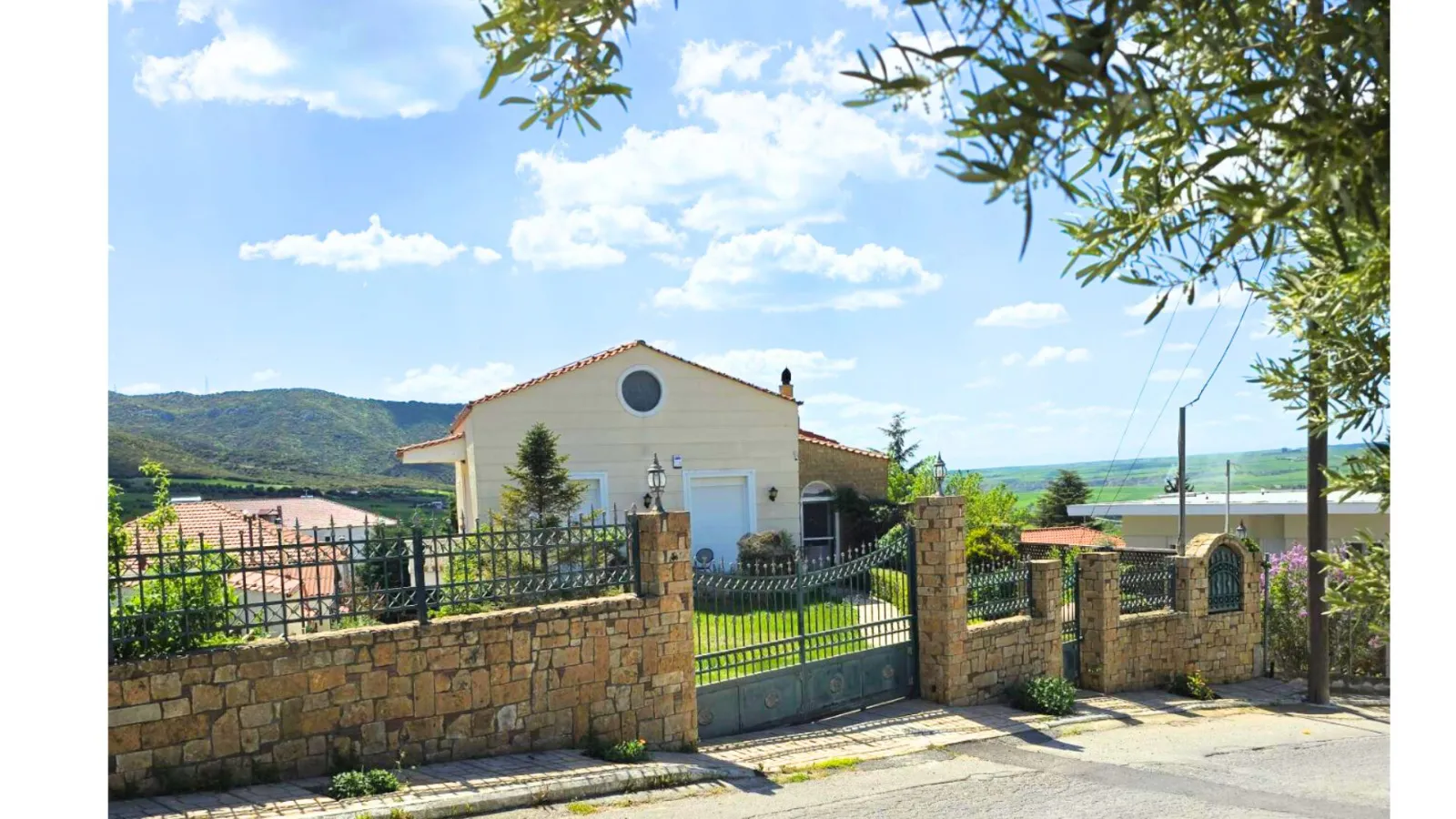 Detached House for sale in Thessaloniki. ID Th4-9519