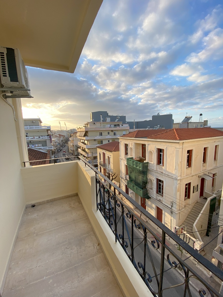 Apartment for Rent in Chania. ID 001-1284