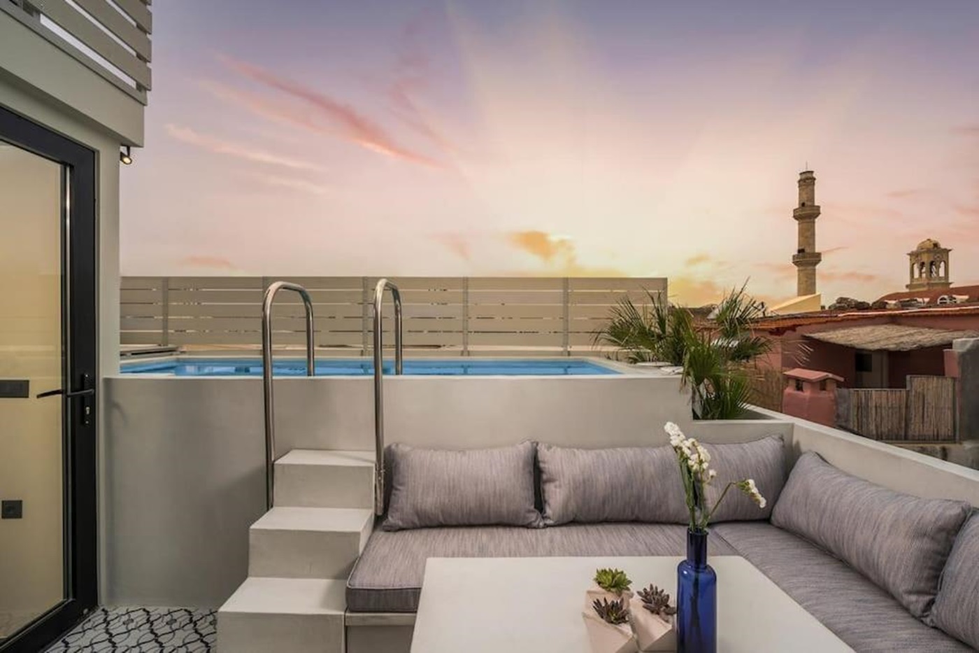 House in Old Town Chania for sale. ID 04-9312