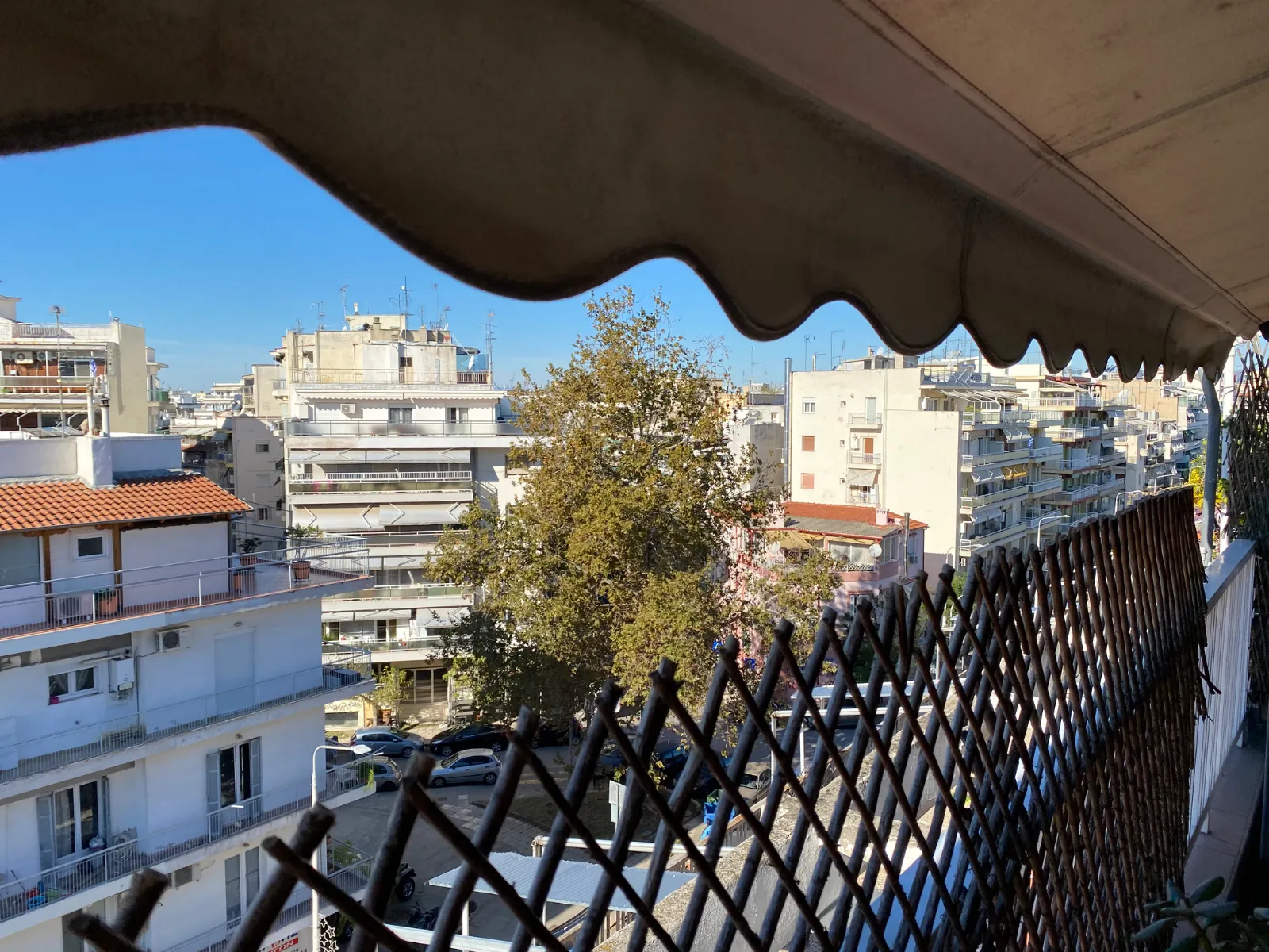 Two Bedroom Apartment for sale in Thessaloniki. ID Th4-8592