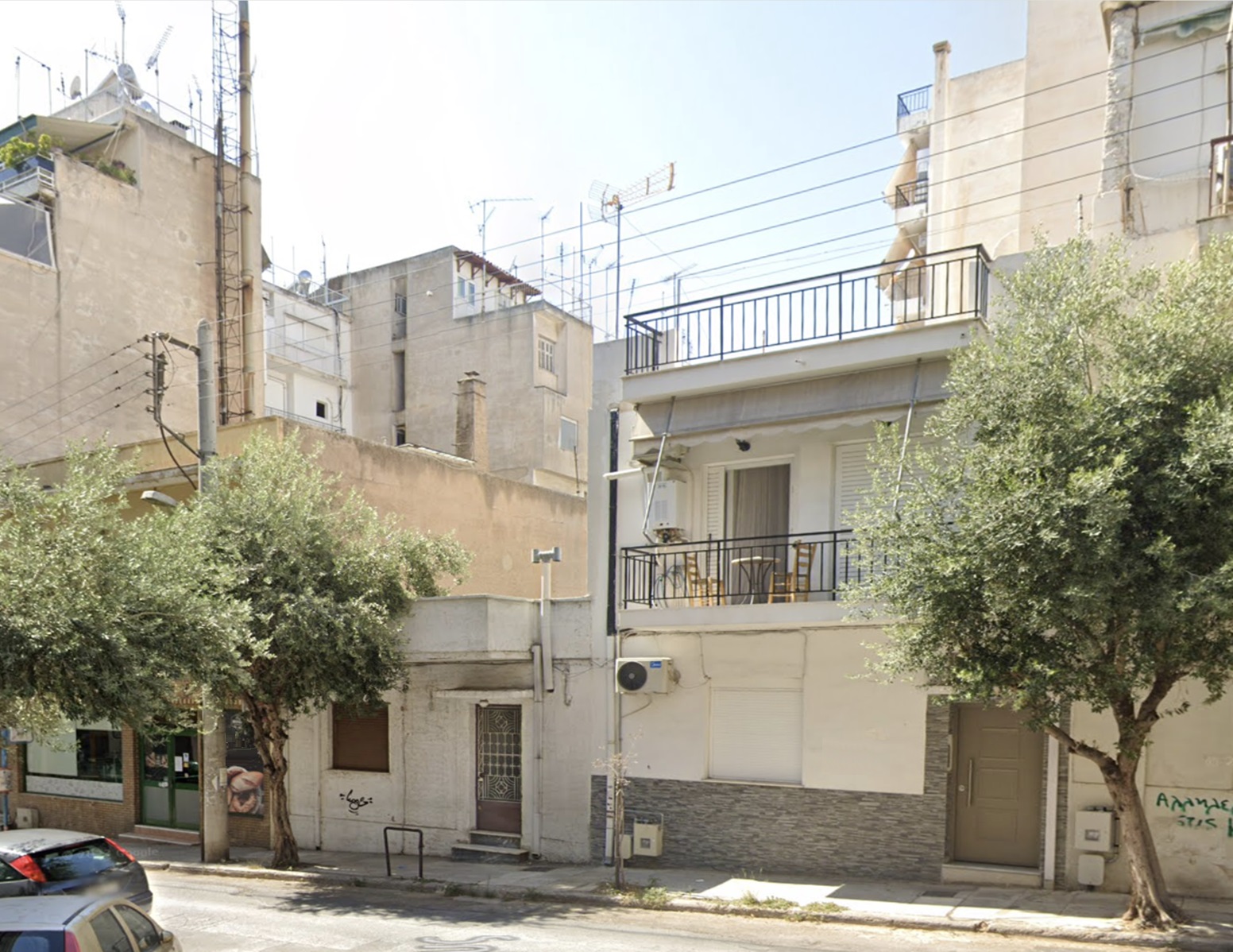 Plot for sale in Pagrati. ID A3-3128