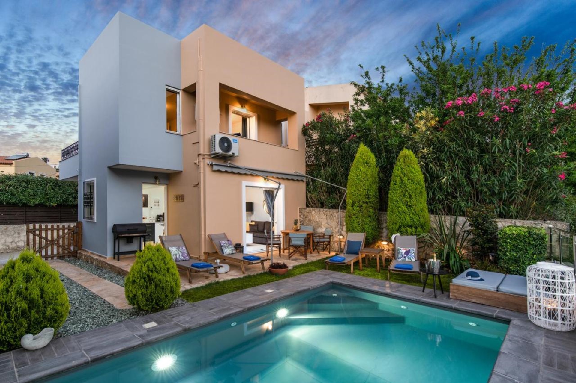 Villa in Kournas Apokoronas for sale. ID 0v-1170