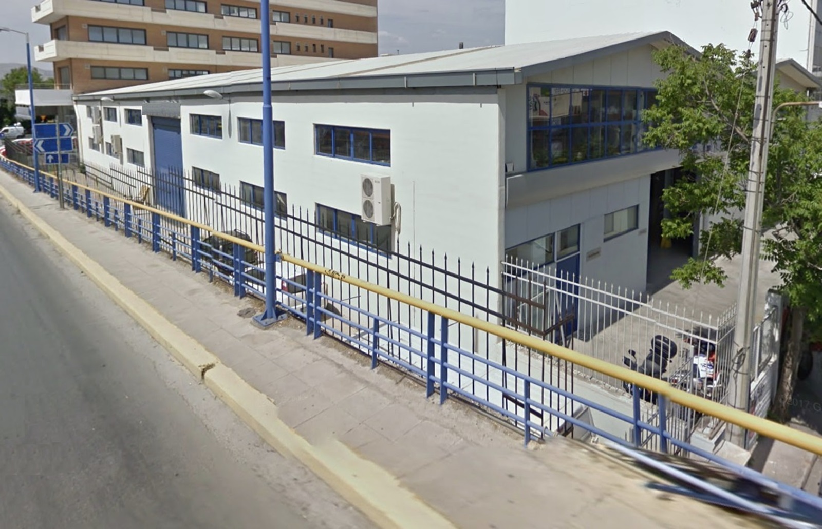 Commercial space for sale in Moschato. ID A6-530