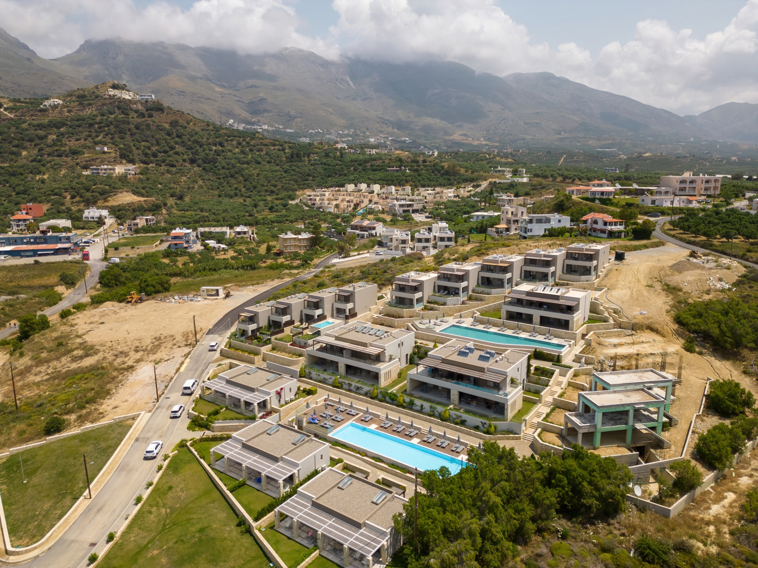 Plakias Apartment with Hotel Services and Guaranteed Returns for sale. ID 14-8269