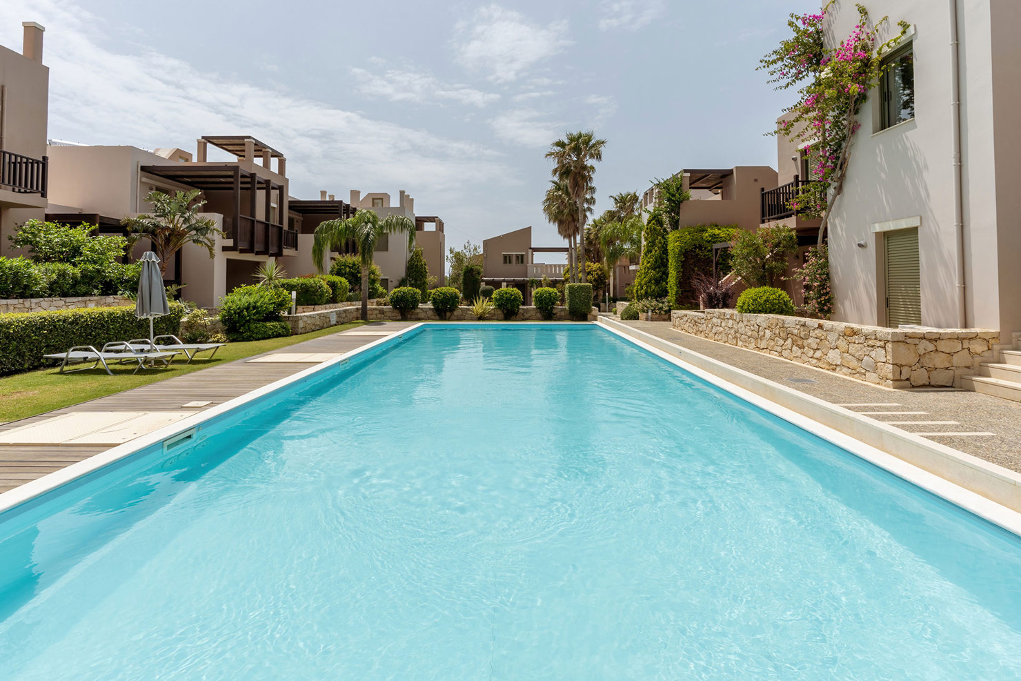 Apartment with Hotel Services and Guaranteed Returns in Plakias for sale. ID 14-8265