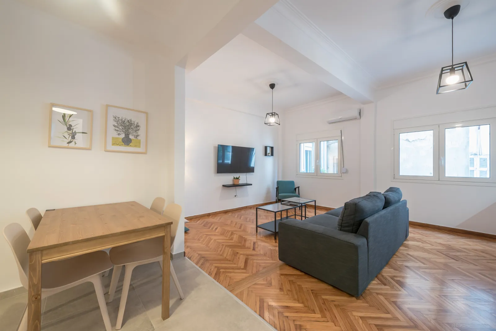 Two Bedroom Apartment for sale in Exarchia. ID A4-8030