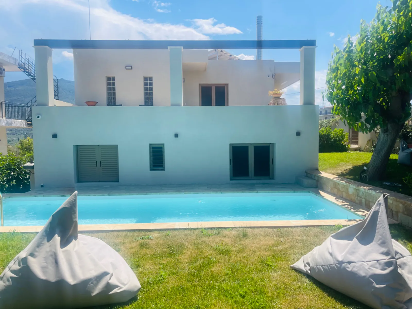 House for sale in Akrata. ID Pe4-8003