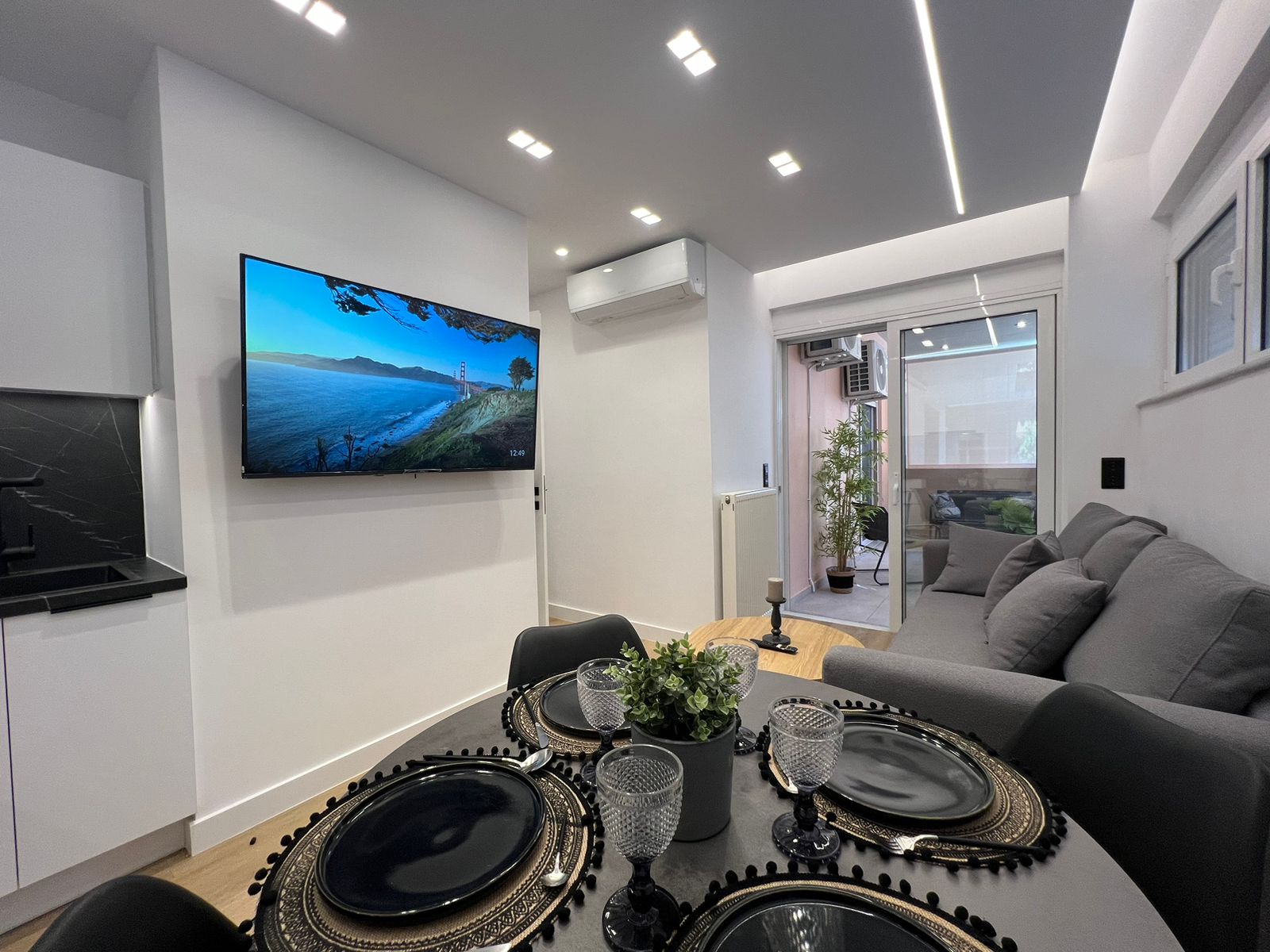 Groundfloor Apartment for Sale in Piraeus. ID A4-7925