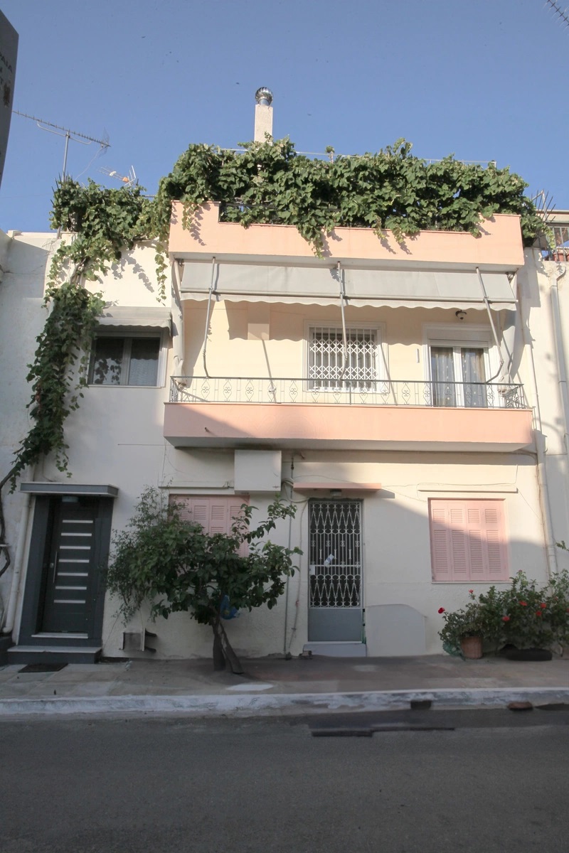House for sale in Piraeus. ID A4-7843