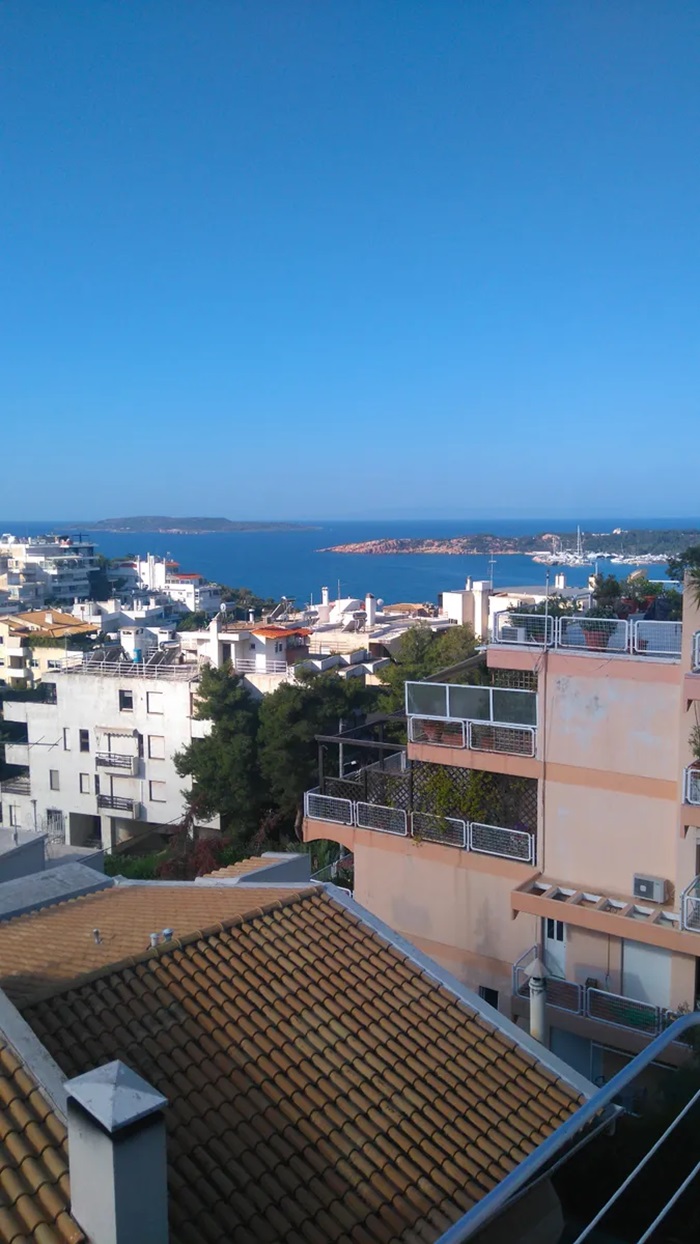 House with Seaview for sale in Vouliagmeni. ID A4-7840