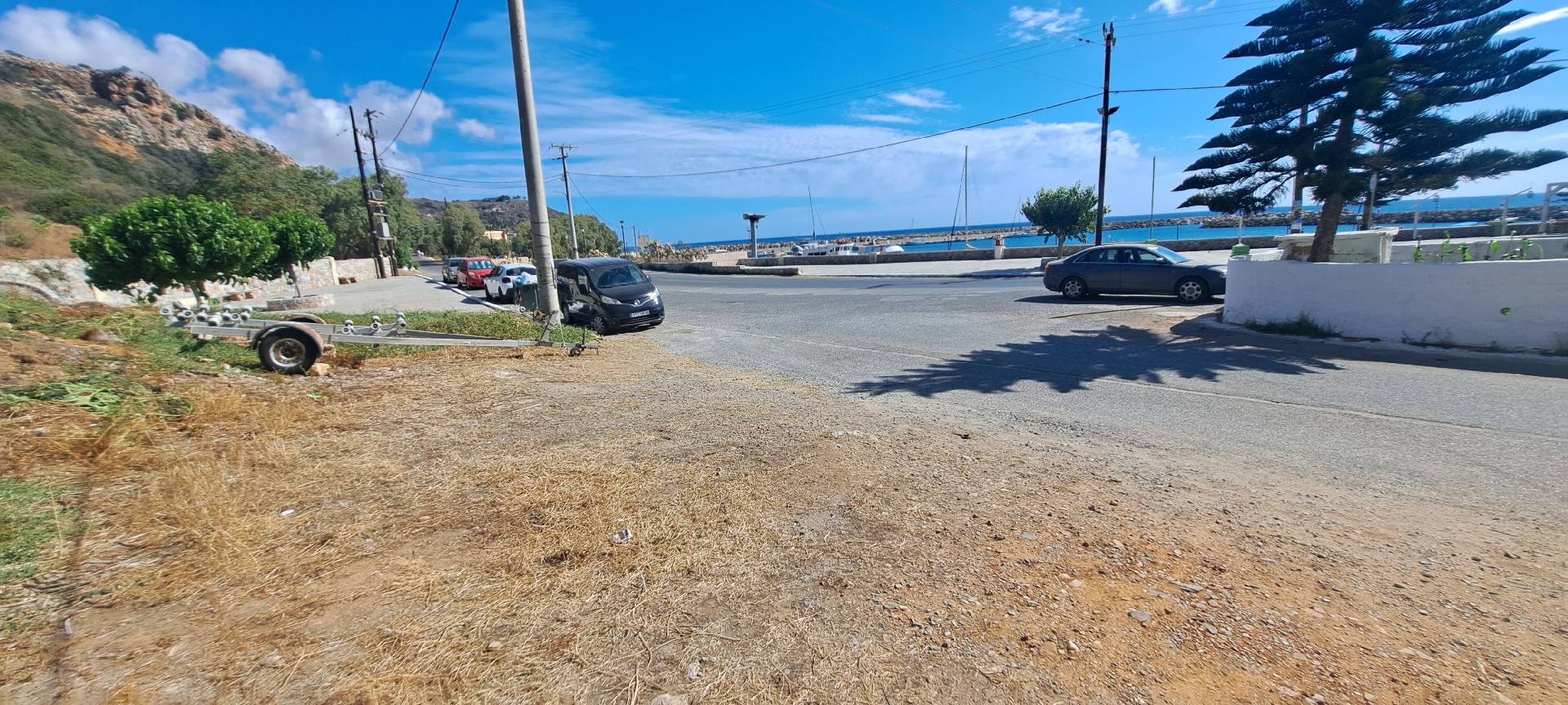 Land near the beach for sale in Kolymbari. ID 03-3046