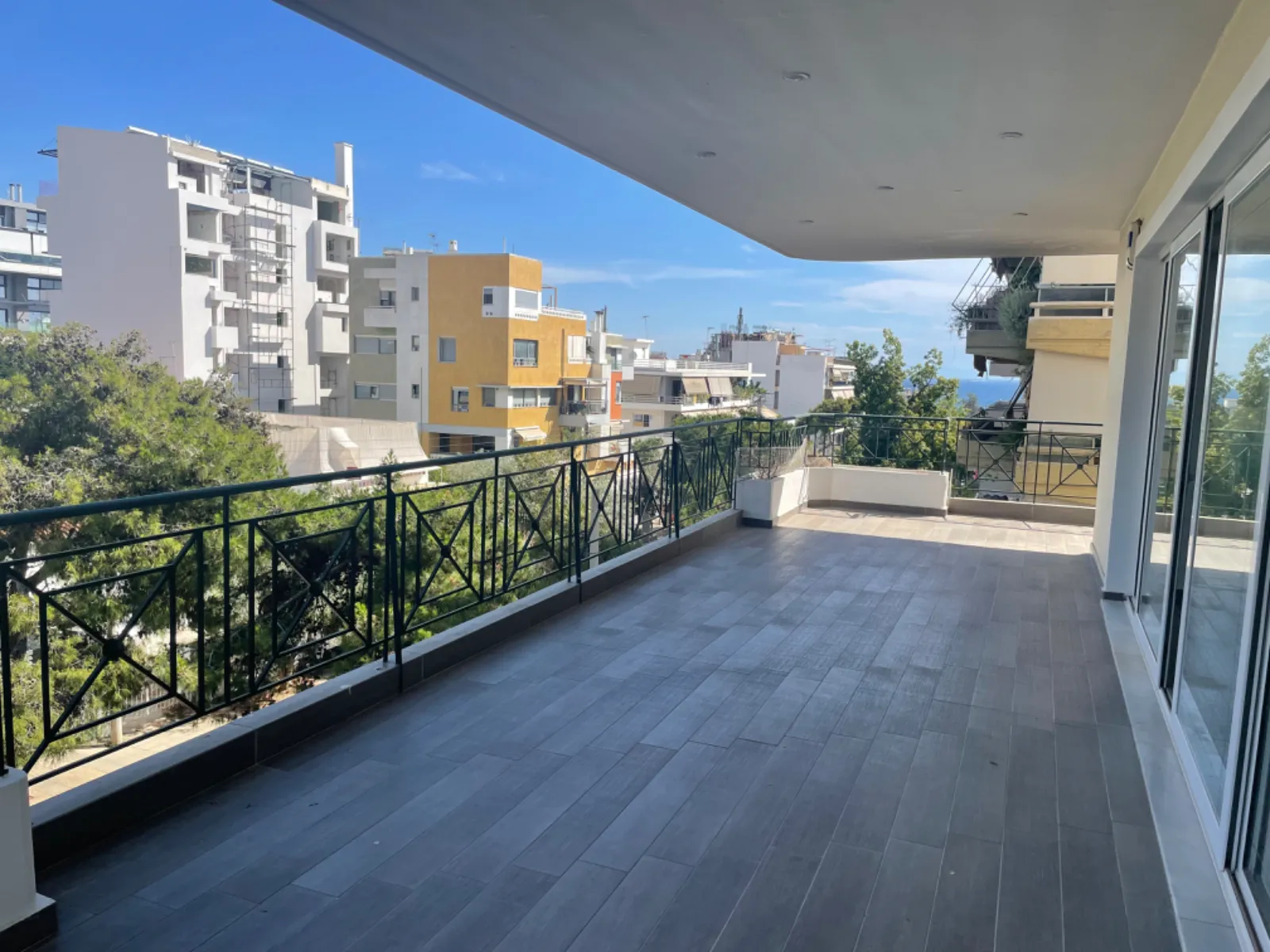 Luxury Apartment for Rent in Glyfada. ID A01-1204