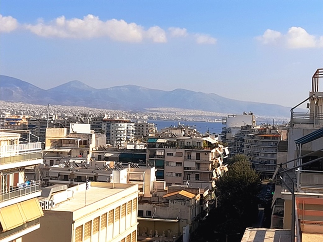 Spacious Penthouse for sale in Piraeus. ID A4-7542