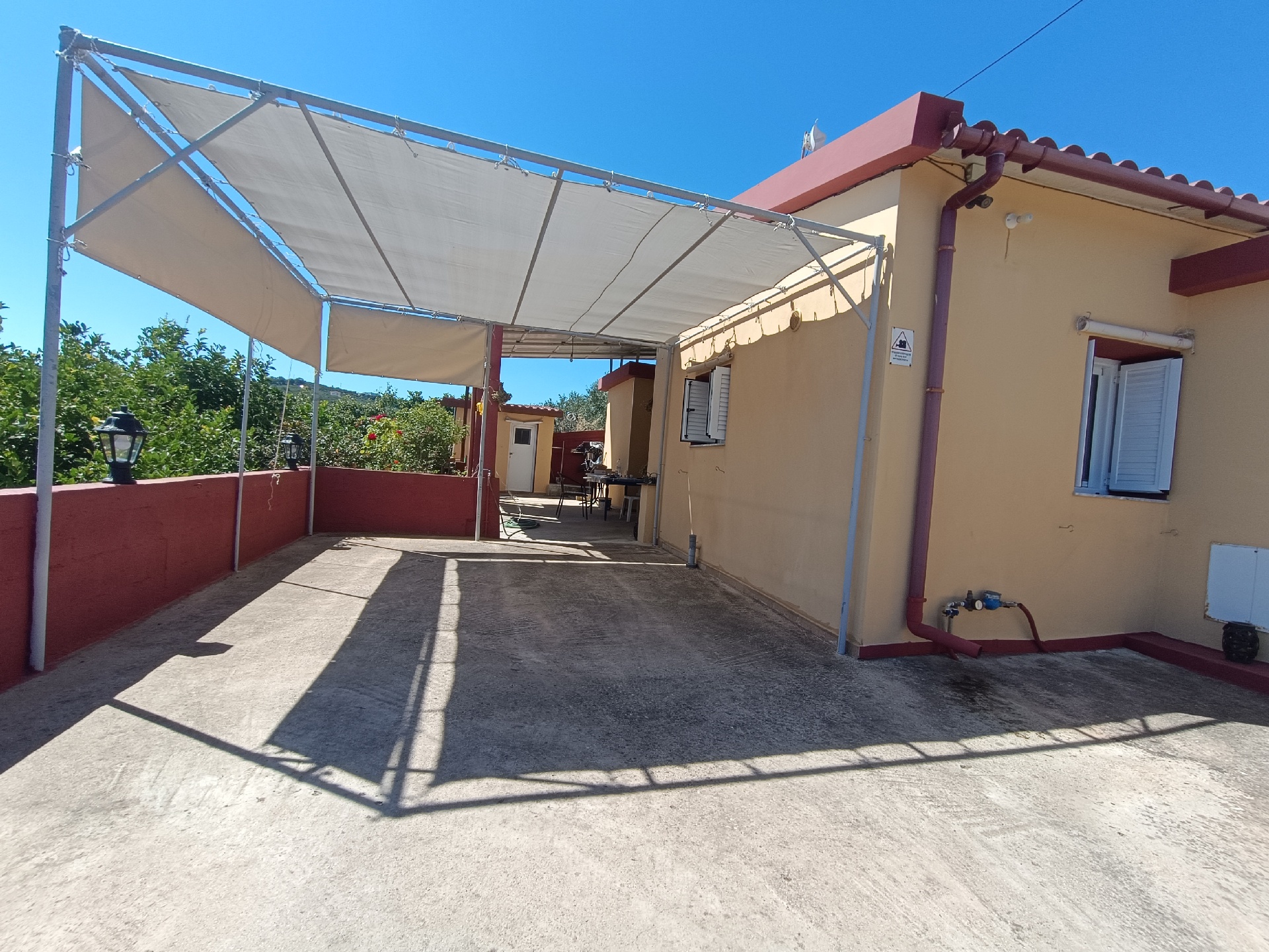 Seaview House for sale in Vouves Near Kolymbari. ID 04-7563