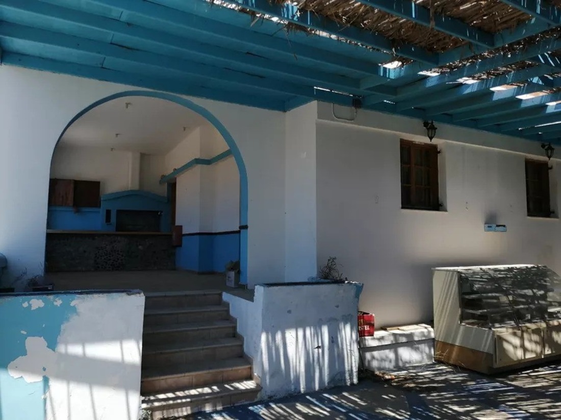 Commercial Building near the sea for sale in Astypalaia. ID AsB-1370