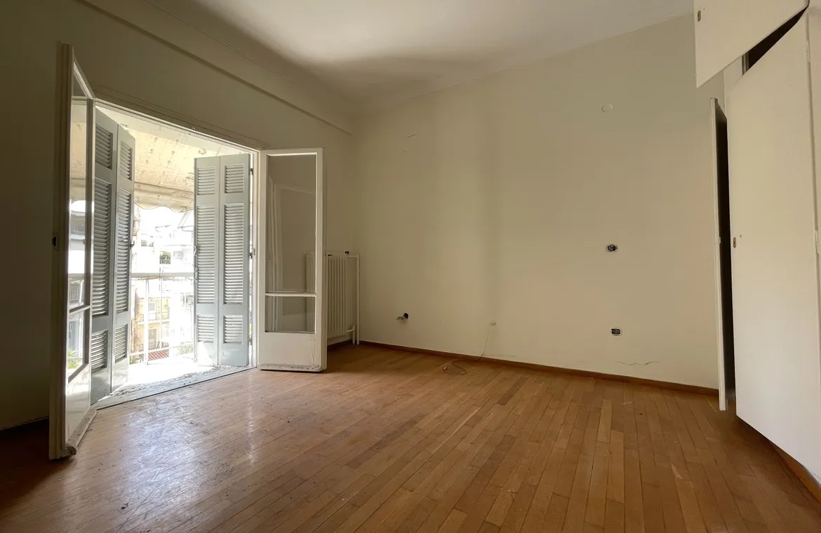 Apartment in Neos Kosmos for sale. ID A4-7381