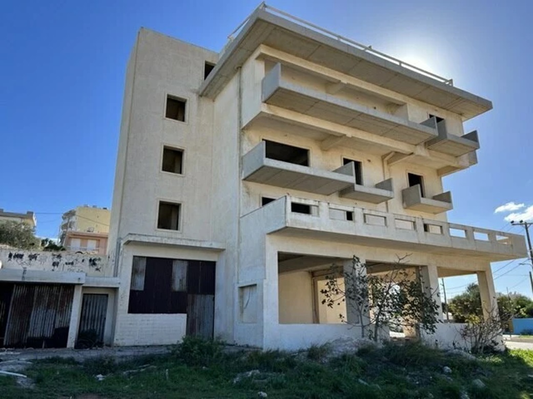 Residential Building for sale in Lavrio. ID AB-1340