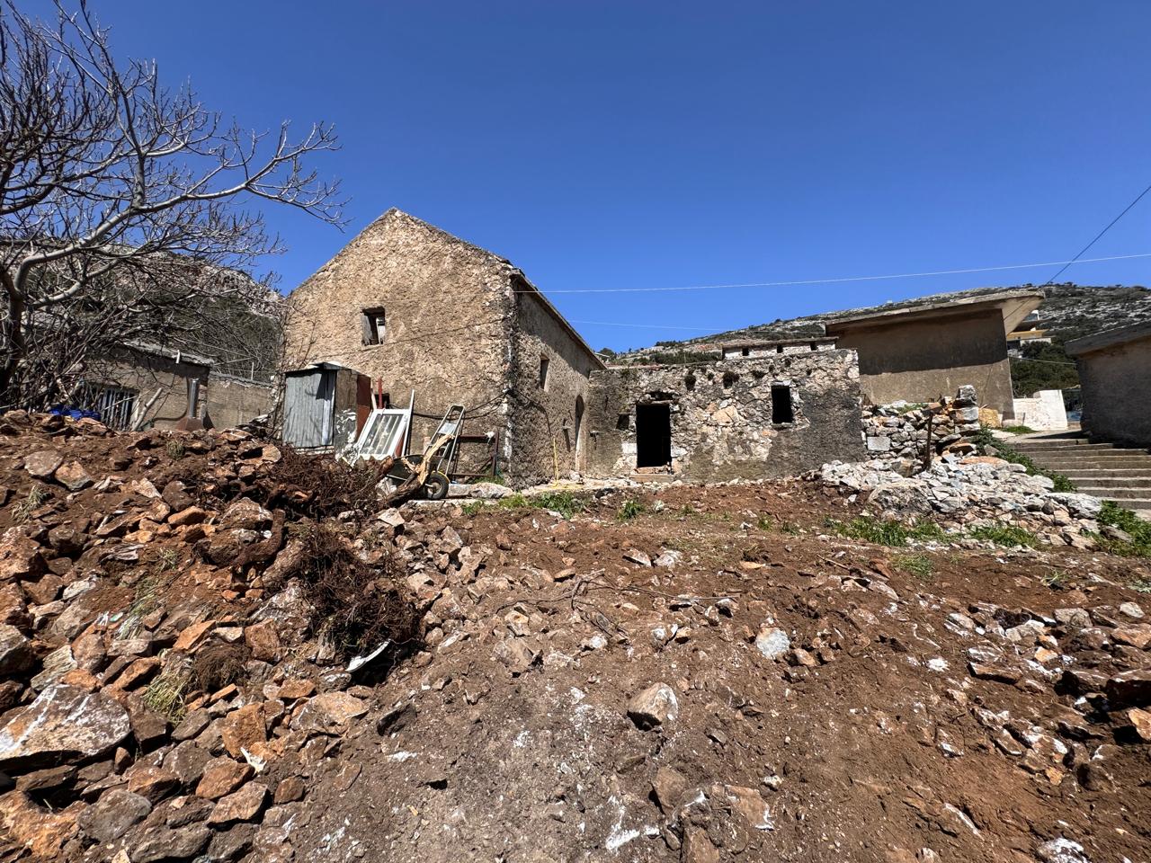 Old House for sale in Askyfou. ID 05-2878