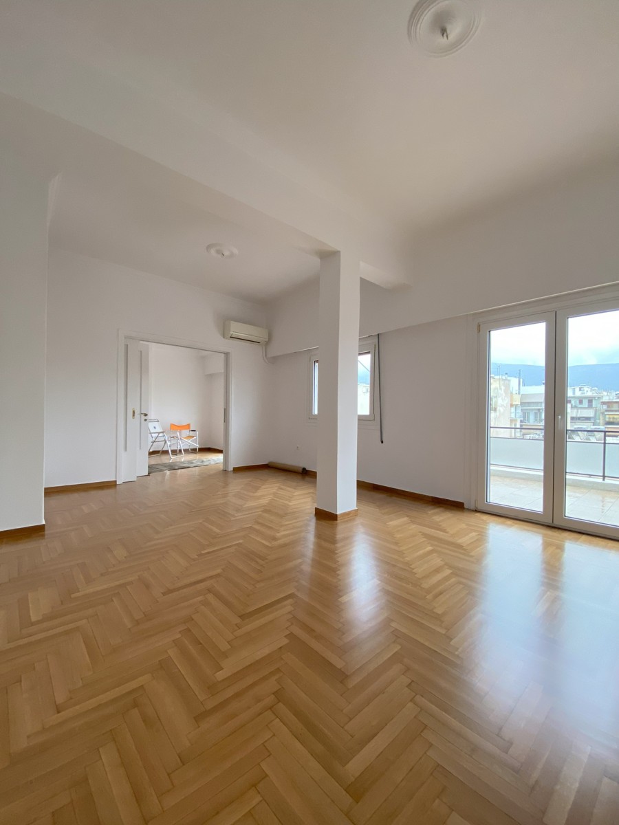 Penthouse for sale in the Heart of Ilisia. ID A4-6943